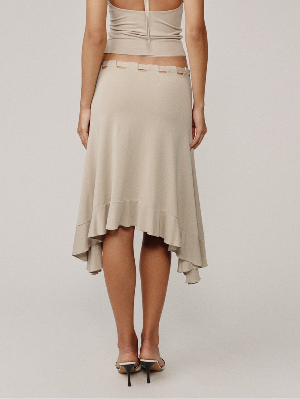 Asymmetrical Ruffle Skirt - Picture 4 of 7